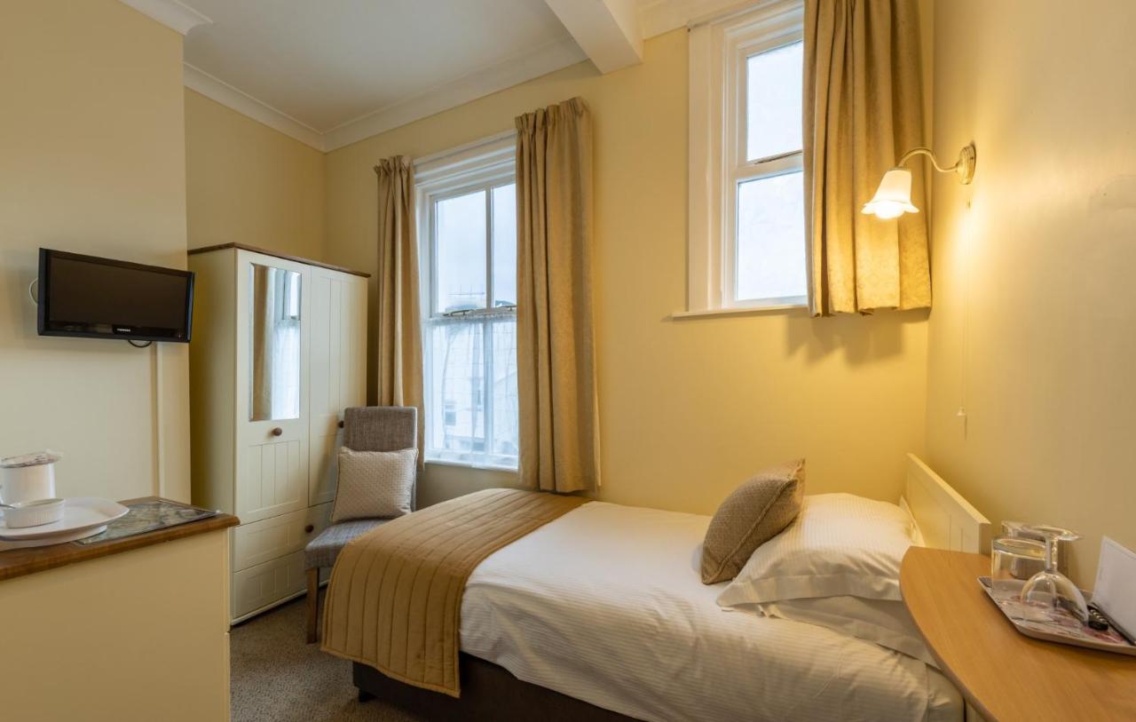 ケズィック Portland House Bed & Breakfast エクステリア 写真